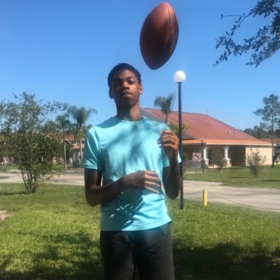 pslh God first☝🏾👏🏾 football Wr/🏉class2023FOLLOW my 🌍Instagram@772joshuafl⭐️ STUDENT ATHLETE💪🏾🥇