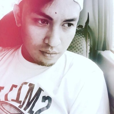 Ohsaat's profile picture. Insta : @sya.at | FB : Encik Saat | Love means HURT