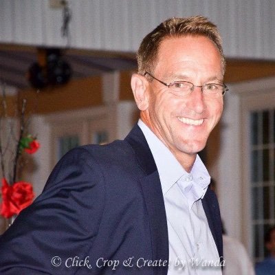 Passionate about providing value to everyone I meet! Love sales, marketing, personal development, fitness, nutrition and my kids!