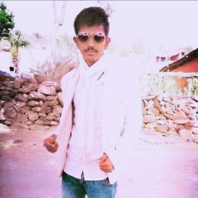 fq_s36's profile picture. जोहार 🙏👏