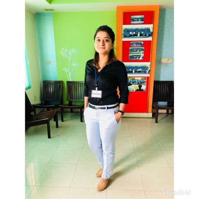 Kashish37061291's profile picture. Banker- Federal bank