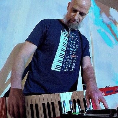 outersect's profile picture. Composer, producer, musician, sound synthesis nutcase
https://t.co/kSHTyLkVKr
https://t.co/mORRwWRD3D