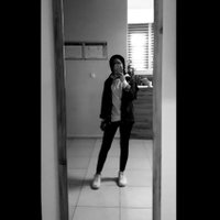 Derya (@1deryavarli) Twitter profile photo