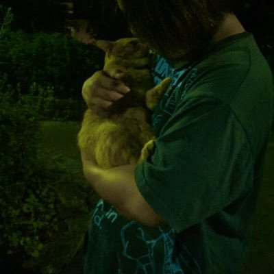 Caruma1978's profile picture. 猫好き。ZARD好き。ラーメン好き。ゲーム好き。お酒好き。エアコンの修理屋さんしてます。 2020.5.17野良猫さんの親子を保護しました。9.30に野良猫さんを保護しました。youtubeに動画を投稿しています。可愛いので是非見てあげて下さい。