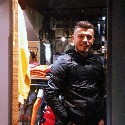furkanpkr's profile picture. 