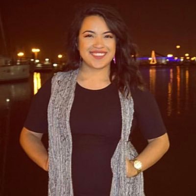 utrgv graduate ‘17. delta zeta alumna. kindness advocate.
