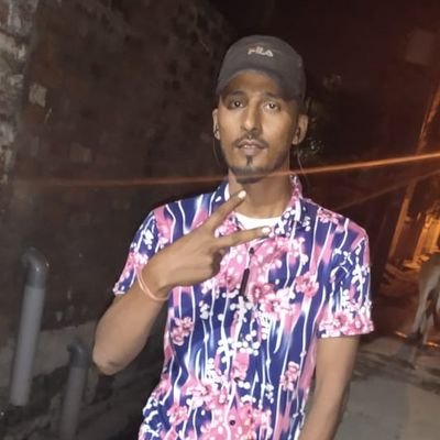 ShanuMA24172908's profile picture. 