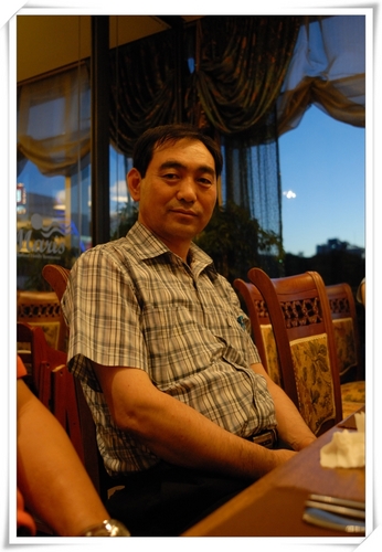 kimenterpc's profile picture. 늘~~~처음처럼   ~~~            



좋은하루 되세요!!!