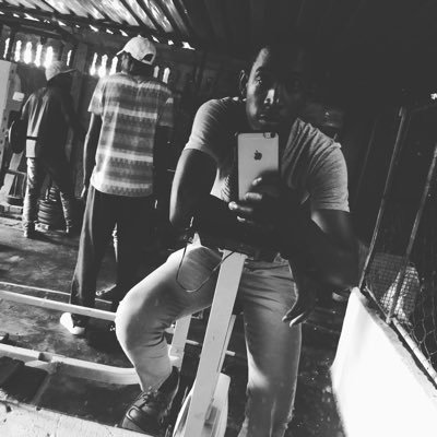 LabashRyn's profile picture. take risks n get rich