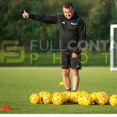 BSc (Hons) Sports Coaching & Football Performance | Cwmamman United |   Camford Sports | Llanelli Town AFC Vets | UEFA B Licence | 🏄‍♀️⚽️☠️