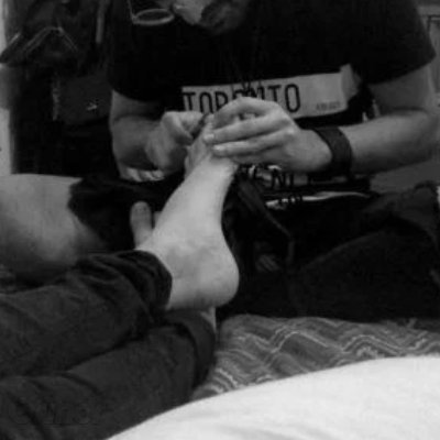 pedicure4free's profile picture. I give free #pedicures* for #malefeet 
(*other #foot services and duties available) into sensual slow savouring #foot play #menspedicure