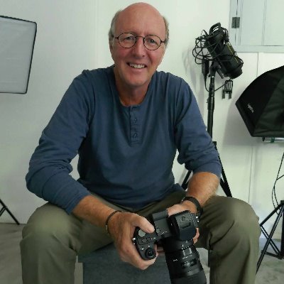 12digitalstudio's profile picture. A photographer from the Sunshine Coast. My photography includes studio shots, taking still life, landscape / travel photos and street photography.