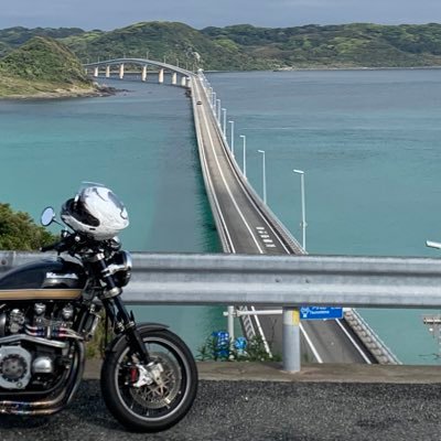 バイク好きのKawasaki乗りです 愛車ZEP11と2号機の12年式NINJA1000と3号機のGPZ900R（A10）でふらふらしてます！