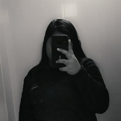 patteyy17's profile picture. Being yourself is the prettiest thing a person can be.
