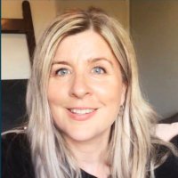 Karen Young (@hey_sigmund) 's Twitter Profile