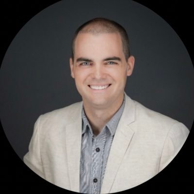 Messaging Specialist for Coaches, Consultants, and Advisors - Clarify Your Message, Elevate Your Impact and Income | Author | Speaker | Investor