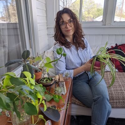 e_cuz_'s profile picture. artist - plant ecology and science communication - PhD in Organismic and Evolutionary Biology  - 🌿 🏳️‍🌈 (she/her)
https://t.co/elonnKEO9M