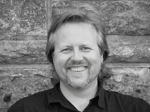 Author. Dad. Husband. Dude.

Check out my fantasy adventure novels Plague Seed and Plague War: Book s One and Two of the Plague Fall Trilogy.