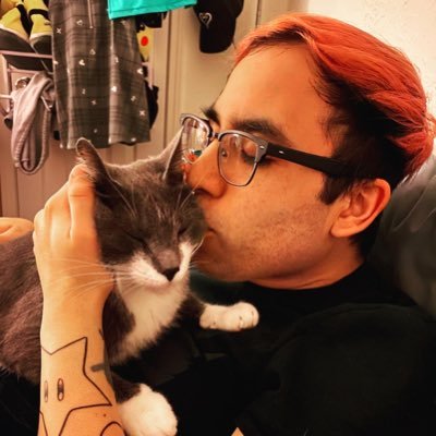 He/Him - Pan/Poly | Twitch Streamer | 💍 @Simquall 💯 | Editor for @raynarvaezjr | Also into cats! | Header: @royallymad