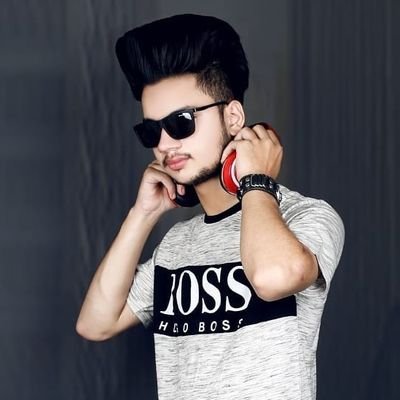UmarBut69741503's profile picture. I am butt♥️
kashmeri