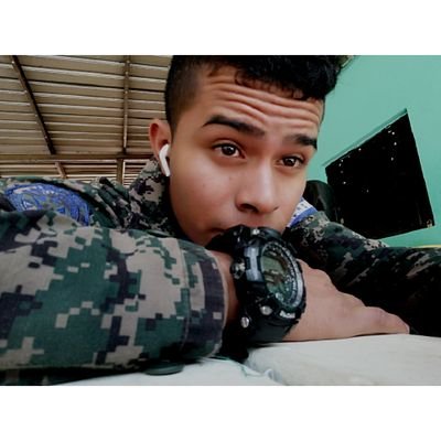 UrbinaYosue's profile picture. Soltero