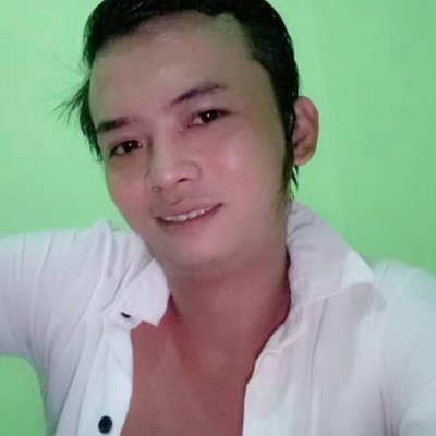 Vulm11's profile picture. Tiền thắng tình thua