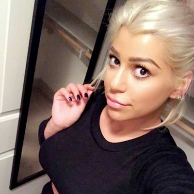 ASHLEYLINA6's profile picture. Just An Easy Going Person.