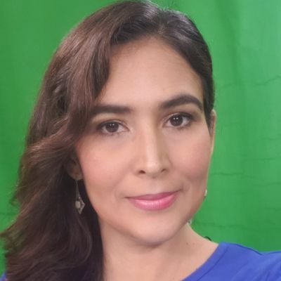 Periodista, consultora en Comunicación y Relaciones públicas.