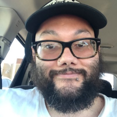 Almost 30, HippiE, Tree BurNeR,MuSiK LoVer, ShoW GoeR, ArT EnJoYeR.