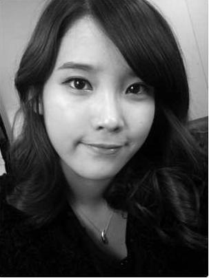 pretty_life_G's profile picture. 27 * 바리스타 * 메거진 * 아이폰 * 치맥 * 민트초코 아이스크림 초콜릿 * 영화 뮤지컬 전시 연극 눈과 귀가 즐거운 것들 * 여행 * 홍콩 사랑해요 * 혼자 카페에서 책읽기 * 사진 * 일본좋아