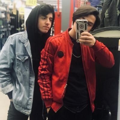 Talhaaydn34's profile picture. 