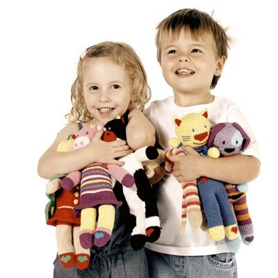 Hugleesdolls's profile picture. Adorable, bright and colourful knitted toys for girls and boys.