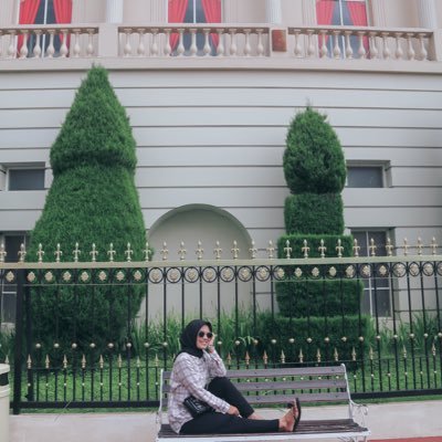 helviraak's profile picture. 