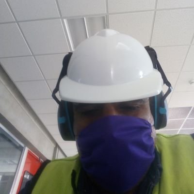 Aficionado a la buena música, me gustan los deportes, la ciencia y tecnología. Orgullosamente hidalguense.