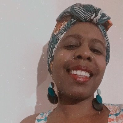 “Eu sou uma pessoa, essa é minha canoa eu nela embarco”