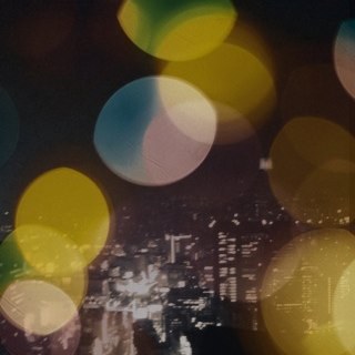 Amz_Louise's profile picture. 