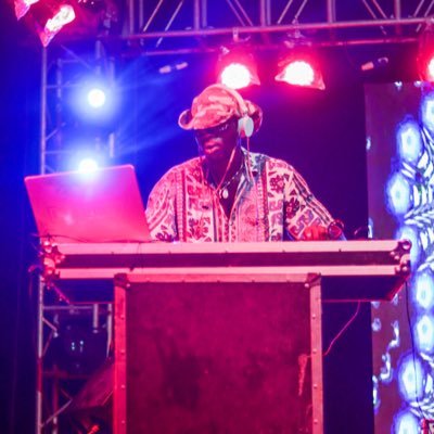 djfunny8's profile picture. ENGINEER I.D.T👷🏾‍♂️|SWIMMING INSTRUCTOR🏊🏾‍♂️|DISC JOCKEY▶️(RADIO/CLUB/EVENT DJ)@ PREMIER1005fm| Nothing is impossible, the word itself says “I’m possible”