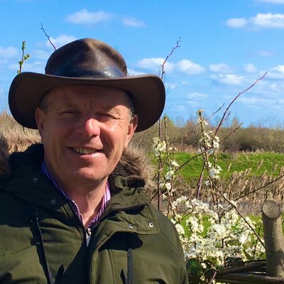 Retired teacher, fascinated with nature. Birdwatcher; amateur photographer; environmentalist; gardener. Husband, father, I love God’s wonderful creation!!