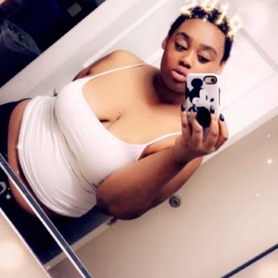 eajhooray's profile picture. 