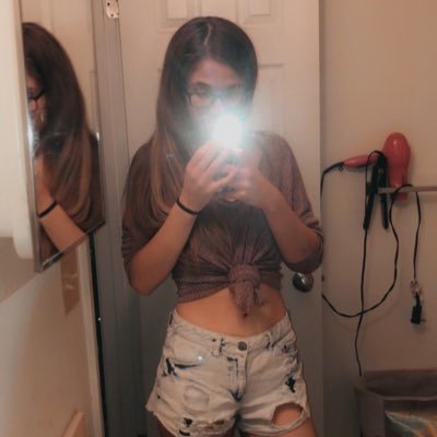 RachelAnne381's profile picture. enjoy the fuckery that is my life 💕