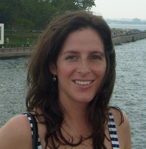 joyous25's profile picture. I help writers get published. Depending which hat I’m wearing (I love hats), I’m a book and magazine editor, ghostwriter, journalist and copywriter.