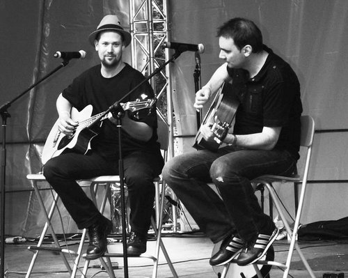 Formed in 2009 to create a blend of acoustic Rock, Blues and Folk.  Members: Ollie Jaeger (vocals, guitars, mandolin, harp) & Nathan Smith (guitars, vocals).
