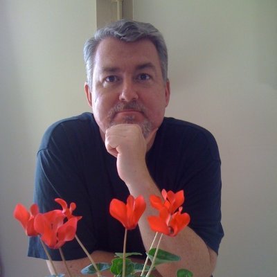 Es ist mir eine Freude, Ihnen zu schreiben, meine Liebe. Ich suche eine Beziehung, die auf gegenseitiger und aufrichtiger Liebe, Respekt und Verständnis basiert