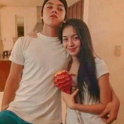 coochris1's profile picture. cool