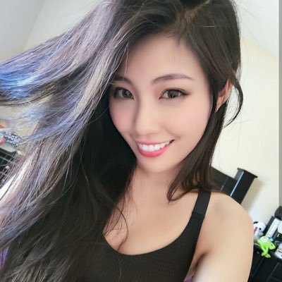 ⭐️月収500万トレーダー💰 ⭐️バイナリーレクチャーしてます🙋‍♀️ ⭐️初心者大歓迎👌 ⭐️生徒さん600名以上いきました💕 ⭐️生徒さんの平均年収60万円以上❣️ ⭐️利益が出るまでレクチャー無料です☝️ ⭐️気になる方ブログからLINEください💁‍♀️ 👇👇👇👇👇