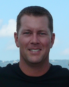 Former Corporate Guy Who Decided Playing Golf And Boating Is More Fun Than A J.O.B.