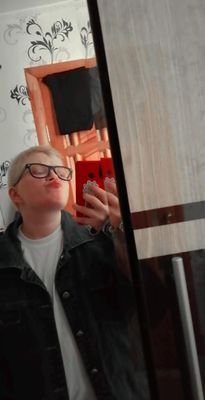 Немного натурал~депрессия в 10 лет~все ещё влюблена~