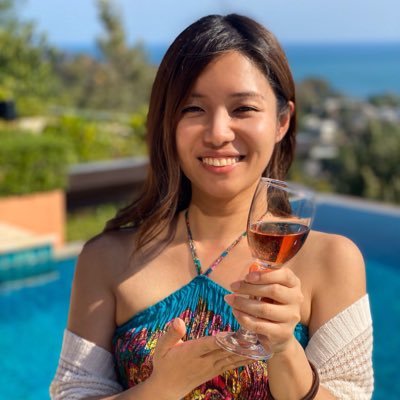 Reina 世界中を旅する女社長 Gakusei Owner Twitter Reina 世界中を旅する女社長 Gakusei Owner Twitter