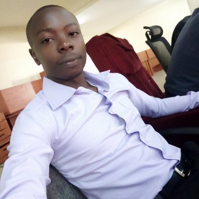 robertillie's profile picture.