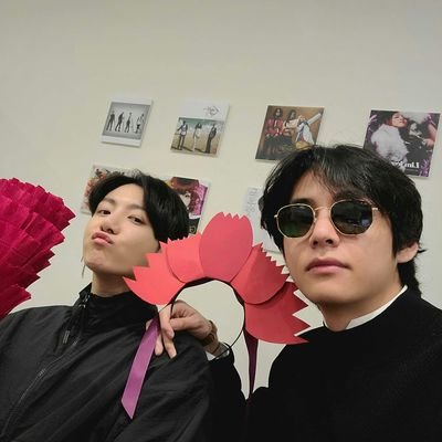 laiguanly's profile picture. Renjun 24/7